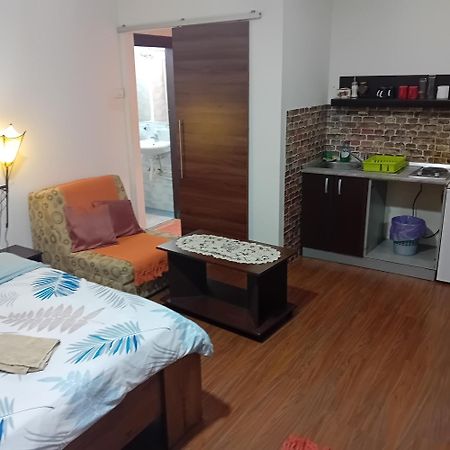 Apartment Viktor stan na dan Šabac Buitenkant foto