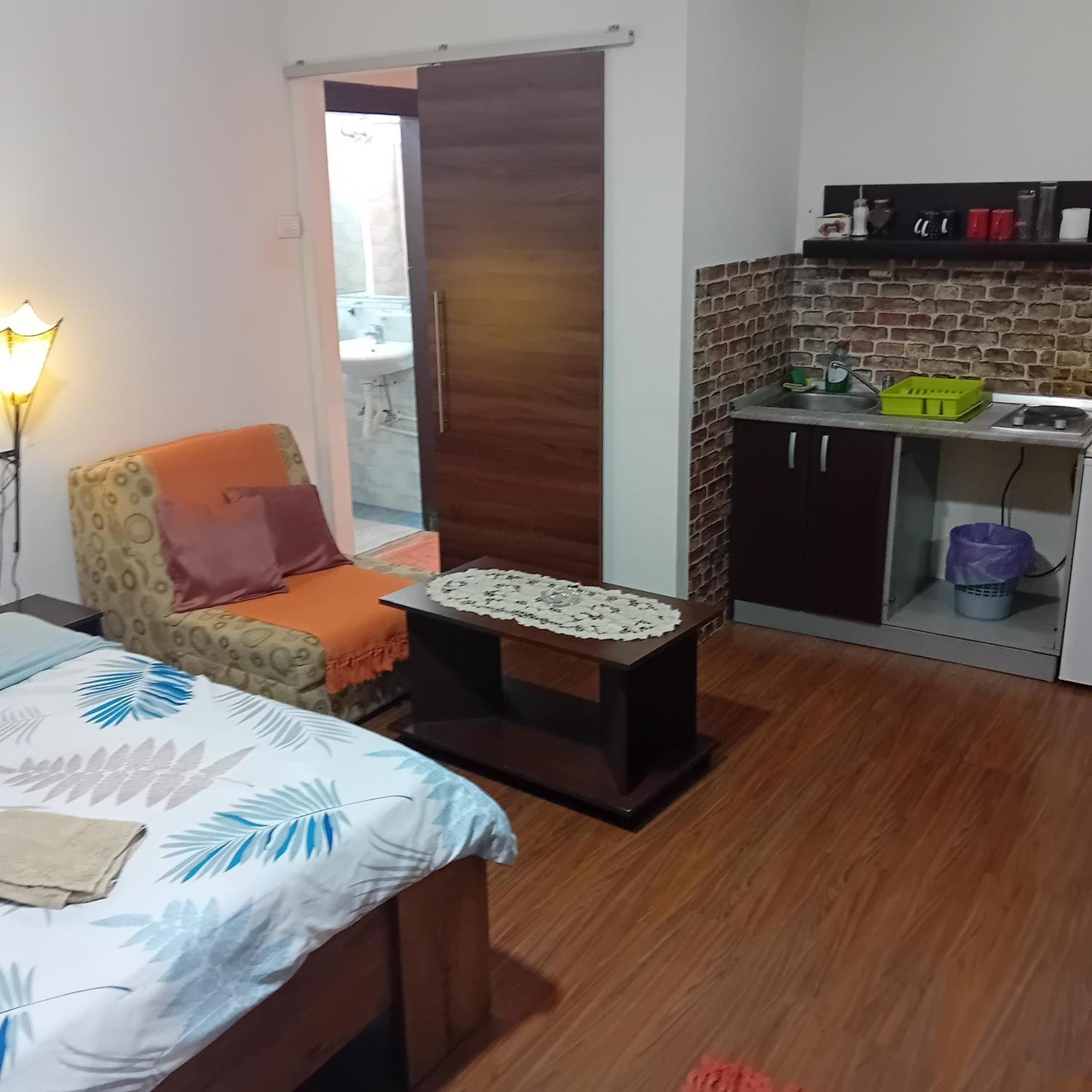 Apartment Viktor stan na dan Šabac Buitenkant foto