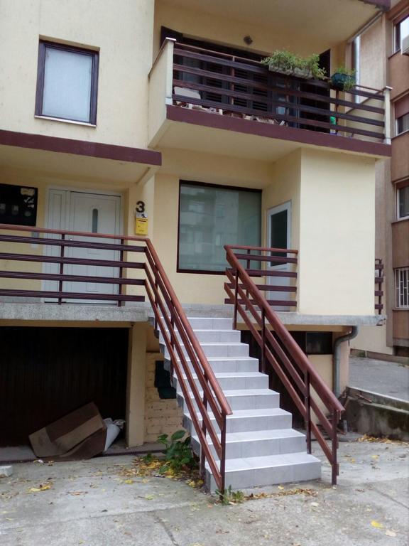 Apartment Viktor stan na dan Šabac Buitenkant foto