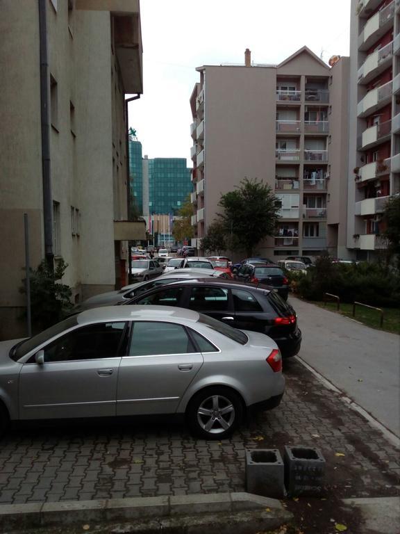 Apartment Viktor stan na dan Šabac Buitenkant foto